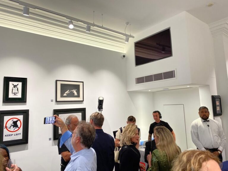 Red8 Gallery London AV INSTALLATION BY aUDIOTEK