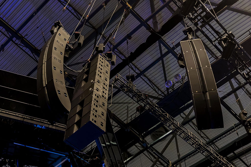 Speaker Array - Design - concert hall acoustic design - L-Acoustics and audiotek